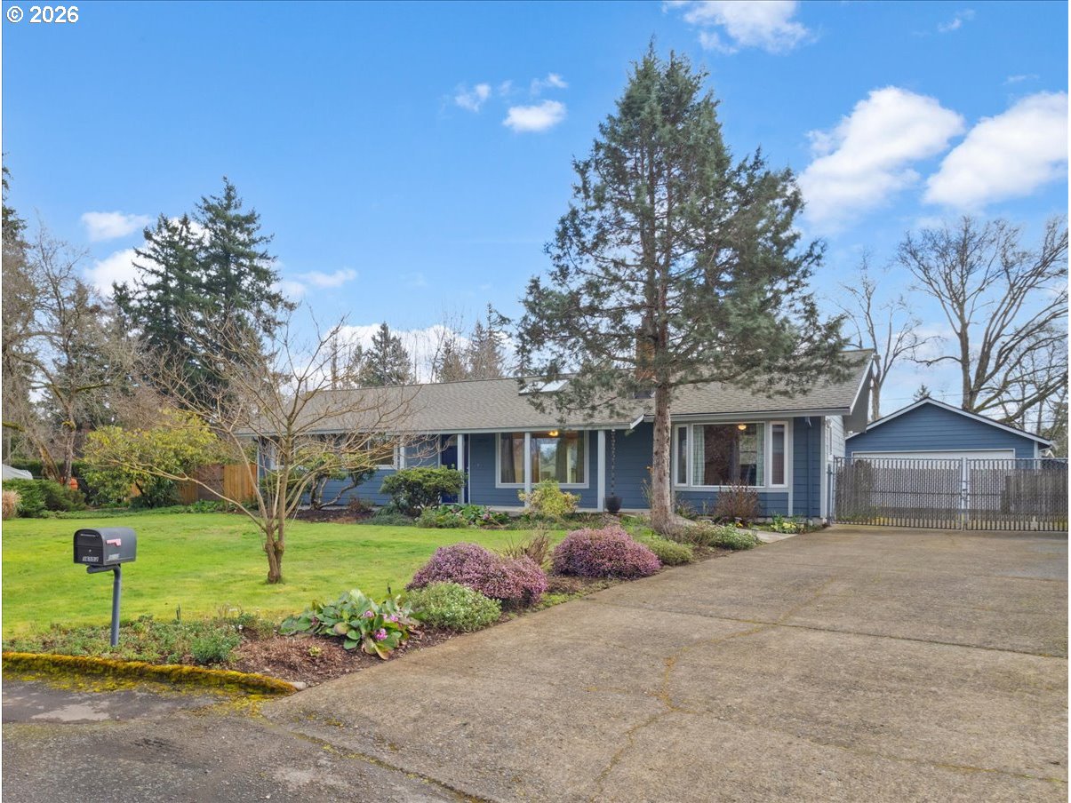 16552 SE WOODWARD ST