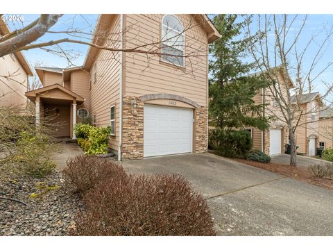 1463 FOUR SEASONS DR Roseburg OR 97470