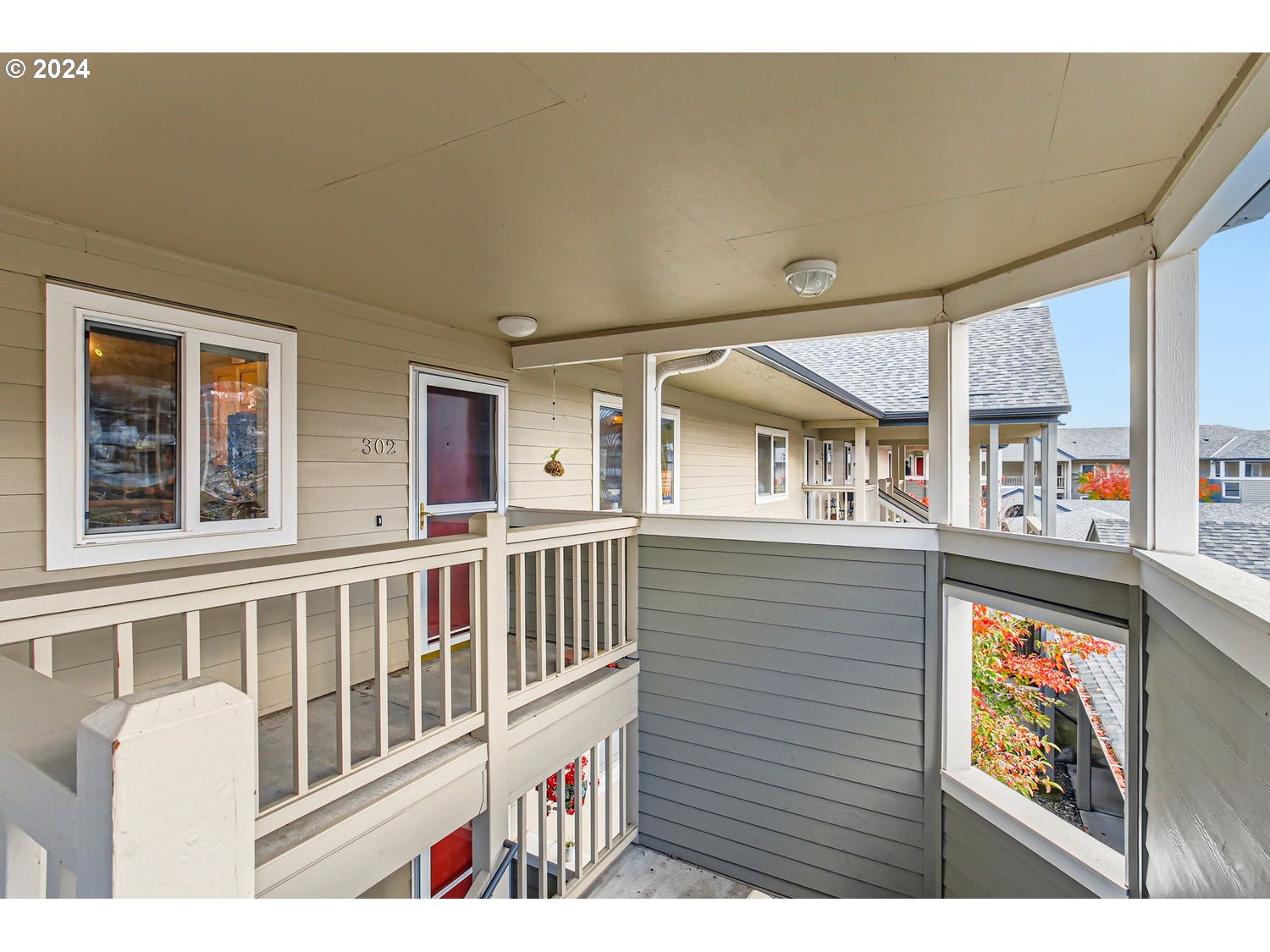 5110 S LANDING DR 302