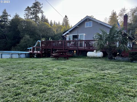 A home in Coos Bay