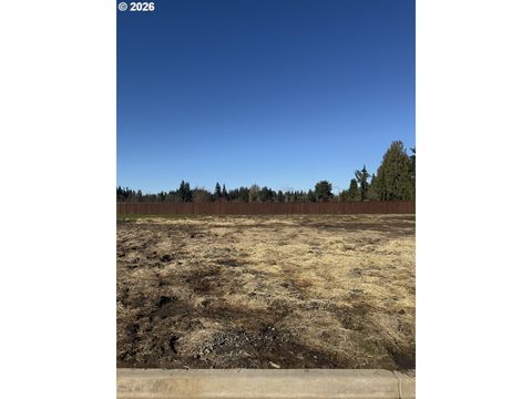 1200 NW 158th ST Vancouver WA 98685