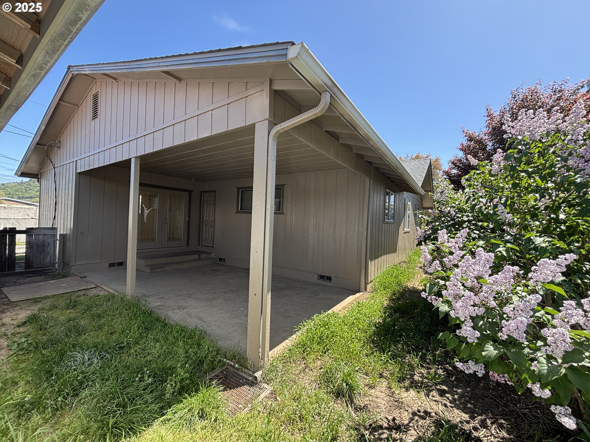 3604 CARNES RD