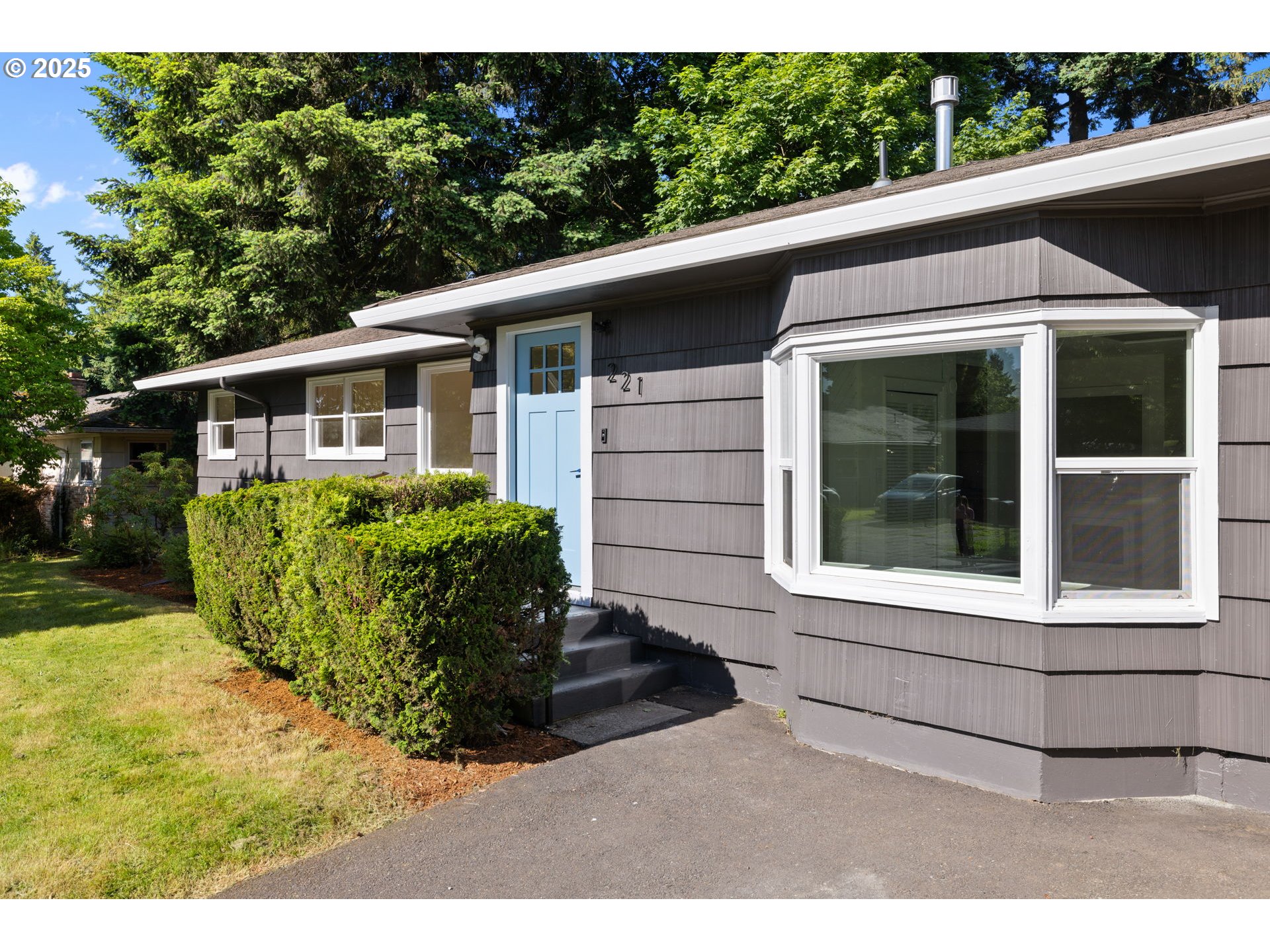 221 SE 153RD AVE