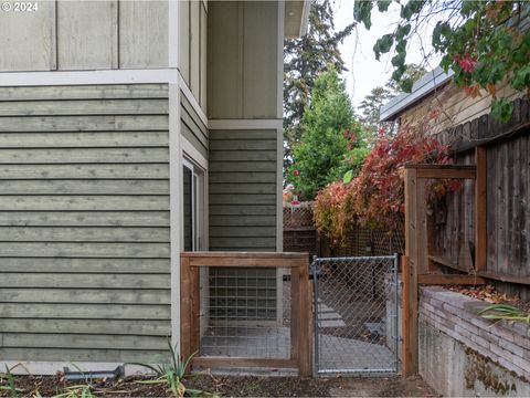 A home in Hood River