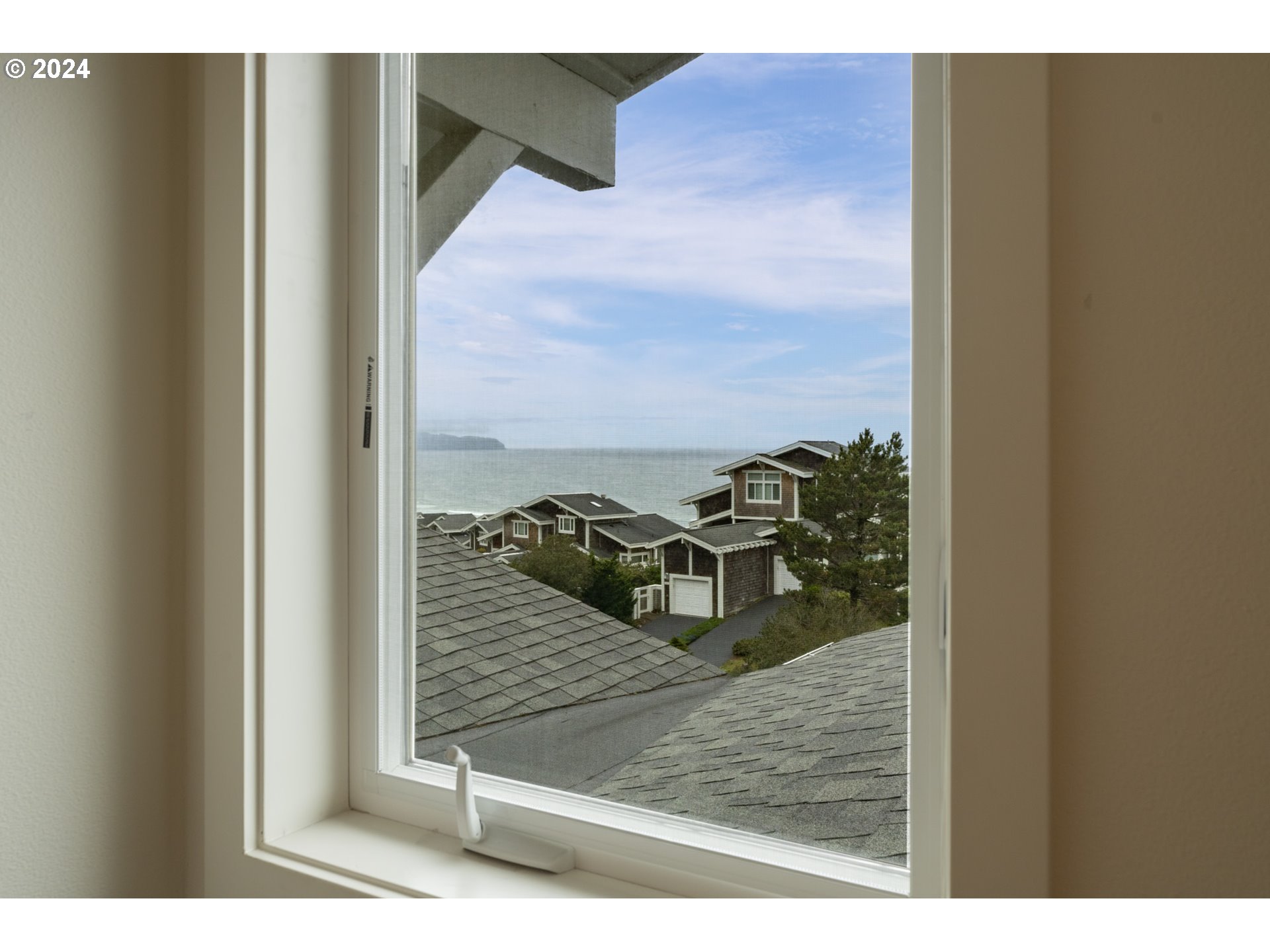 Oceanside, Oregon 97134, United States, 3 Bedrooms Bedrooms, ,3 BathroomsBathrooms,Residential,Active,122546