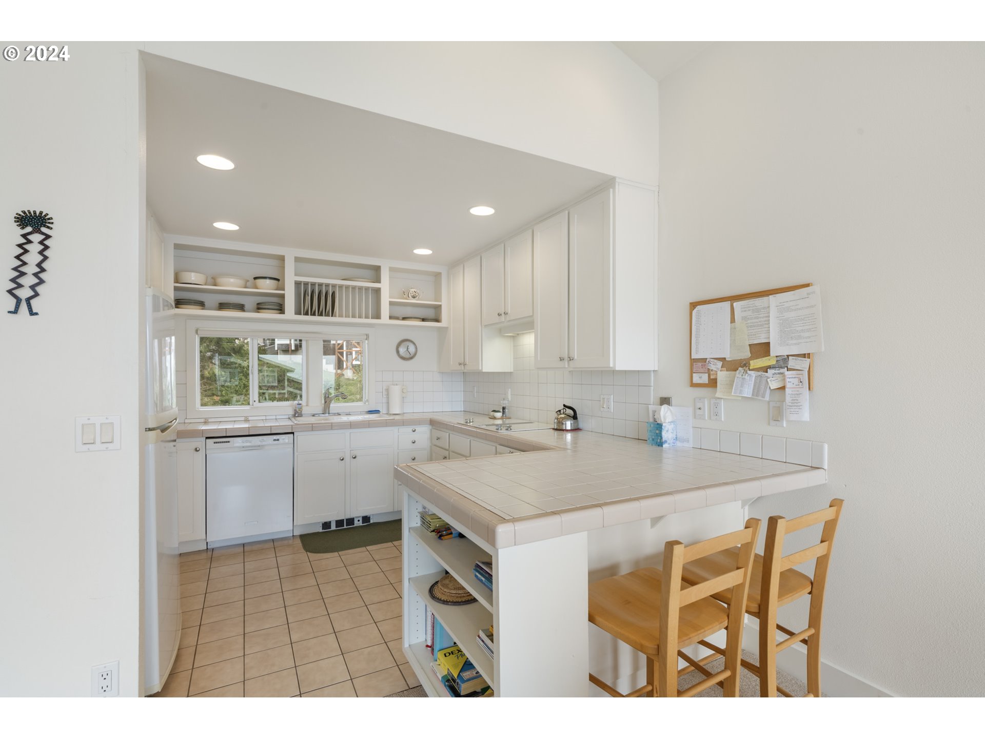 Oceanside, Oregon 97134, United States, 3 Bedrooms Bedrooms, ,3 BathroomsBathrooms,Residential,Active,122546