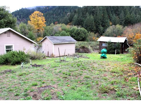 A home in Myrtle Creek