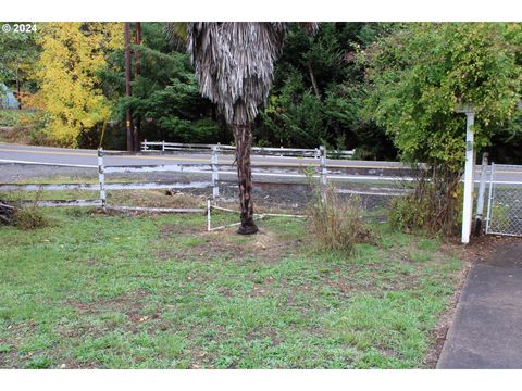 A home in Myrtle Creek