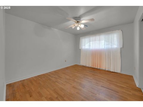 Tiny photo for 47960 W 1st St, Oakridge, OR 97463 (MLS # 547212599)