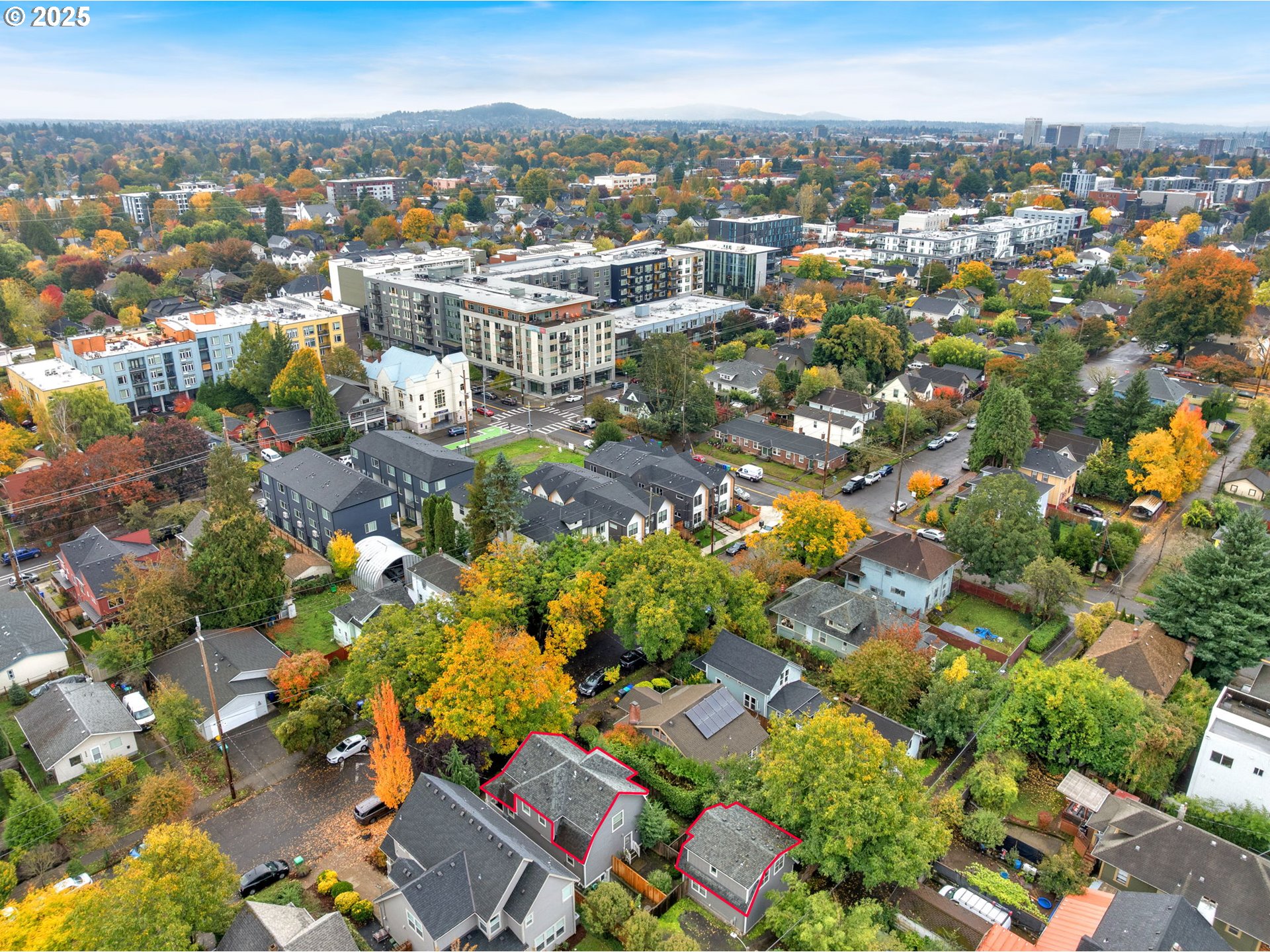 4417 N GANTENBEIN AVE