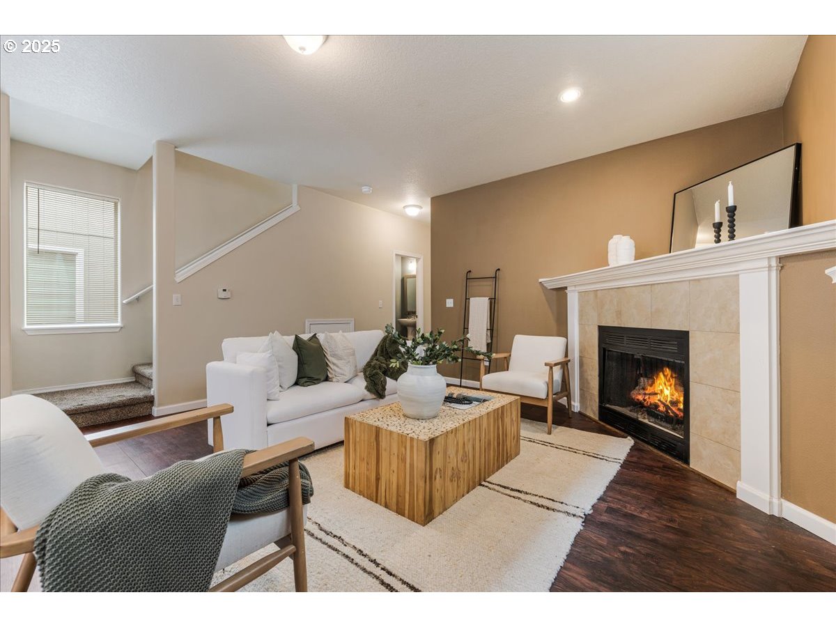 Beaverton, Oregon 97003, United States, 3 Bedrooms Bedrooms, ,3 BathroomsBathrooms,Residential,Active,163463