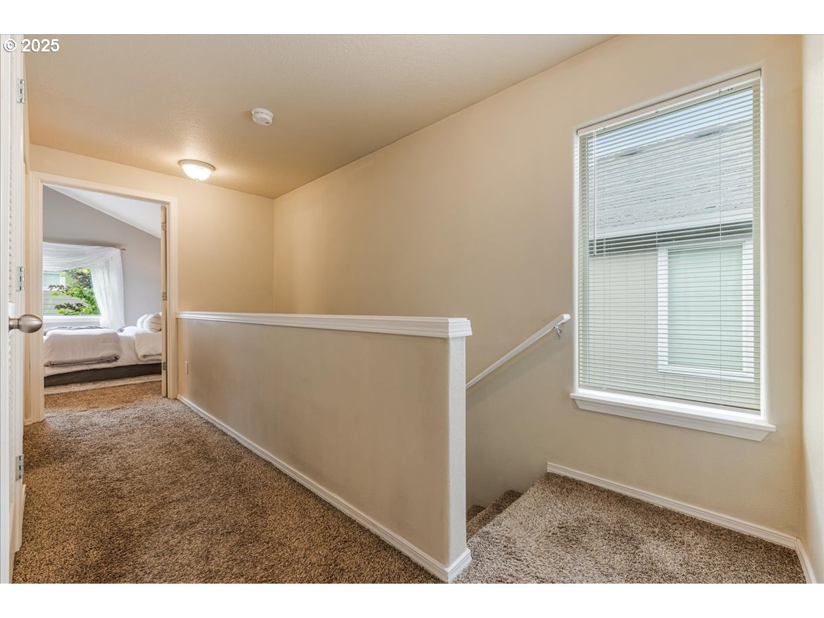 Beaverton, Oregon 97003, United States, 3 Bedrooms Bedrooms, ,3 BathroomsBathrooms,Residential,Active,163463