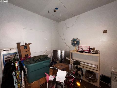 Tiny photo for 47947 Commercial St, Oakridge, OR 97463 (MLS # 729308446)