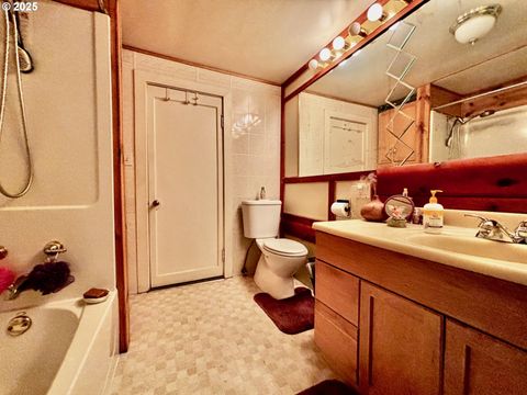 Tiny photo for 47947 Commercial St, Oakridge, OR 97463 (MLS # 729308446)