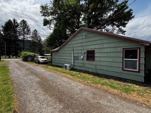 Tiny photo for 47947 Commercial St, Oakridge, OR 97463 (MLS # 729308446)