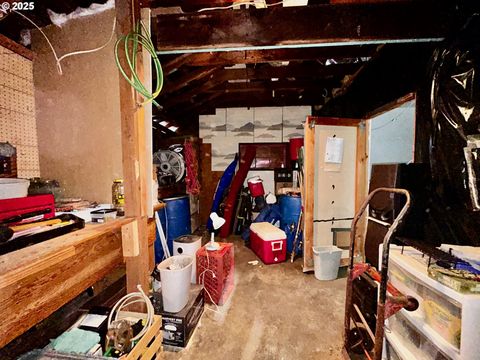 Tiny photo for 47947 Commercial St, Oakridge, OR 97463 (MLS # 729308446)