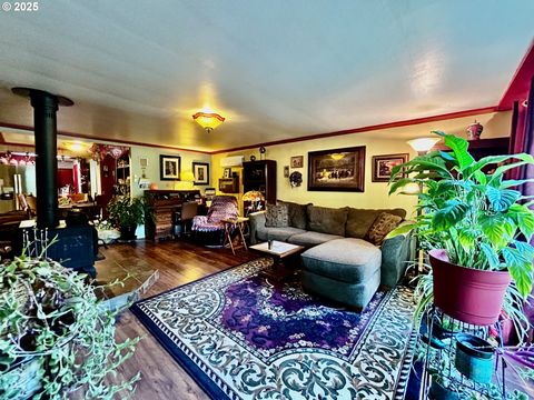 Tiny photo for 47947 Commercial St, Oakridge, OR 97463 (MLS # 729308446)