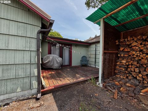 Tiny photo for 47947 Commercial St, Oakridge, OR 97463 (MLS # 729308446)