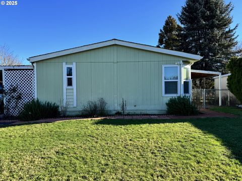 A home in McMinnville