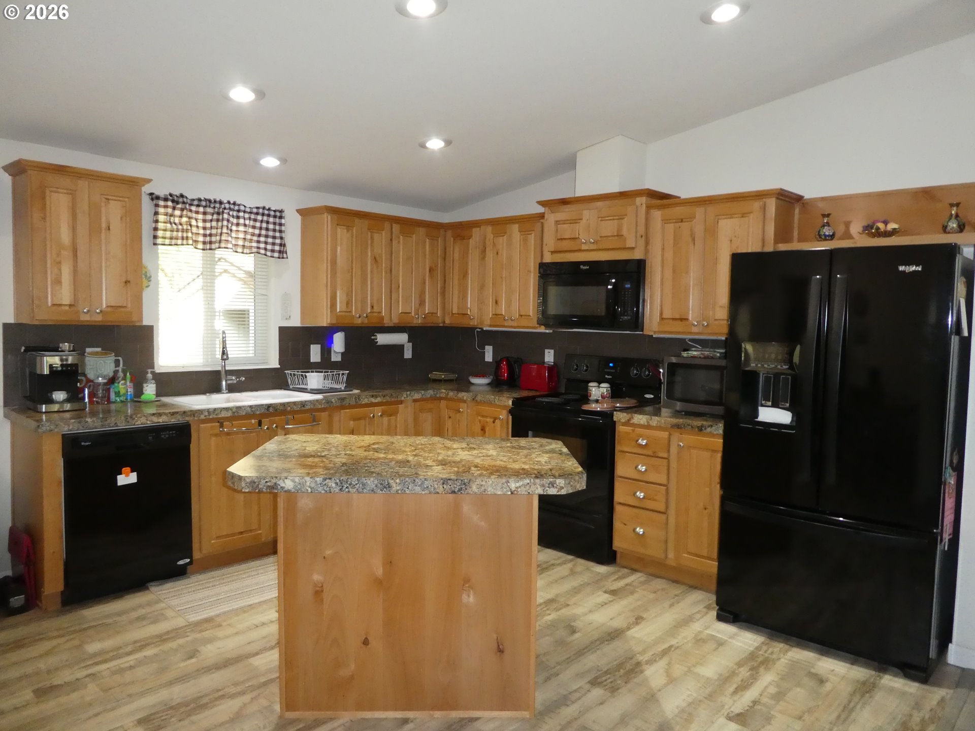 32700 SE LEEWOOD LN 32