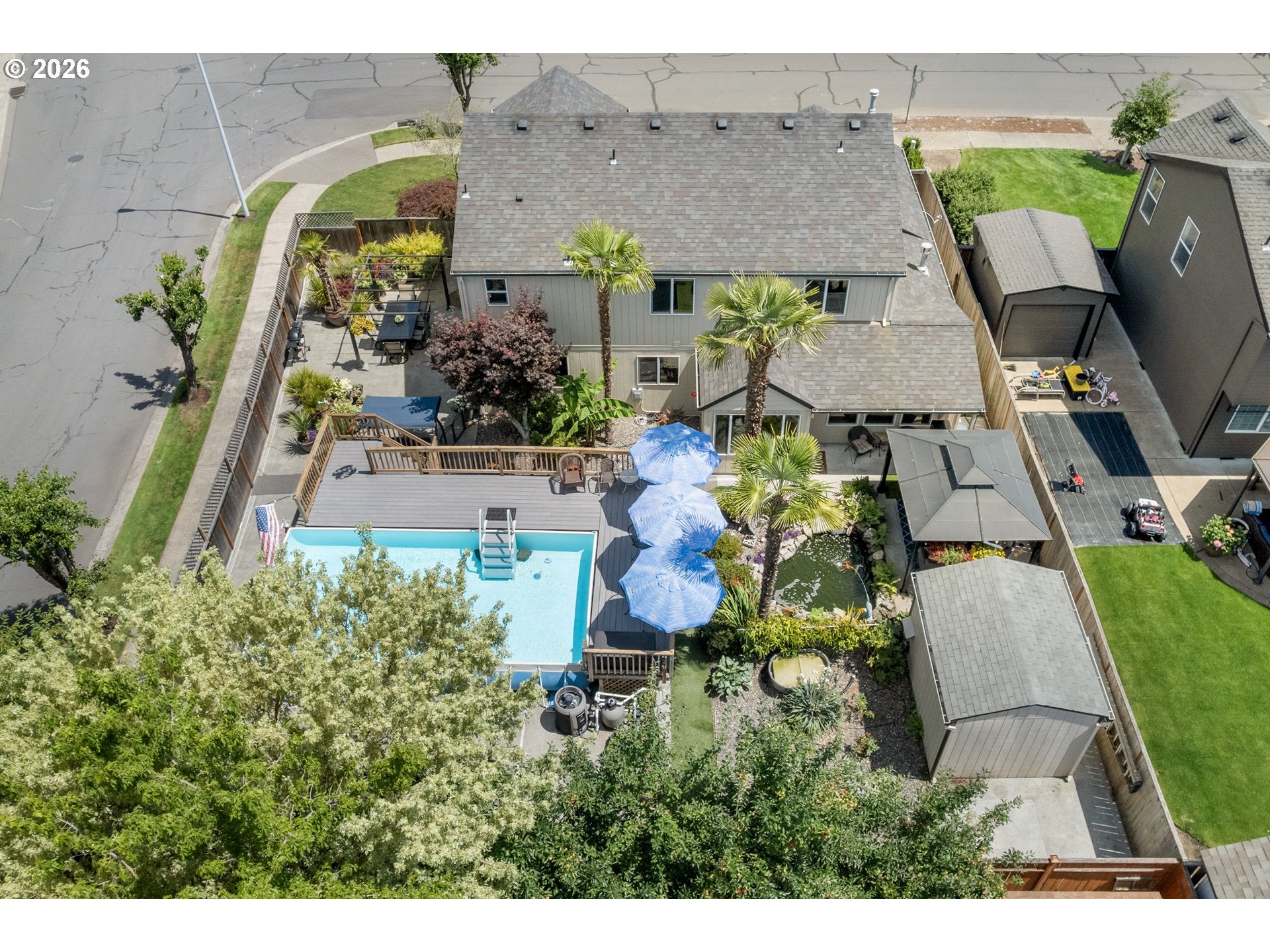 2687 NE 2ND DR