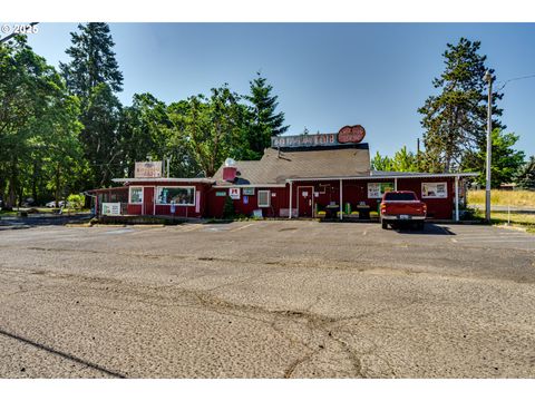Photo of 39128 Dexter Rd, Dexter, OR 97431 (MLS # 394503310)