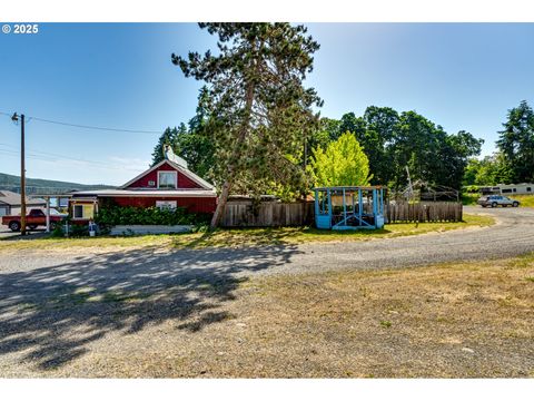 Tiny photo for 39128 Dexter Rd, Dexter, OR 97431 (MLS # 394503310)