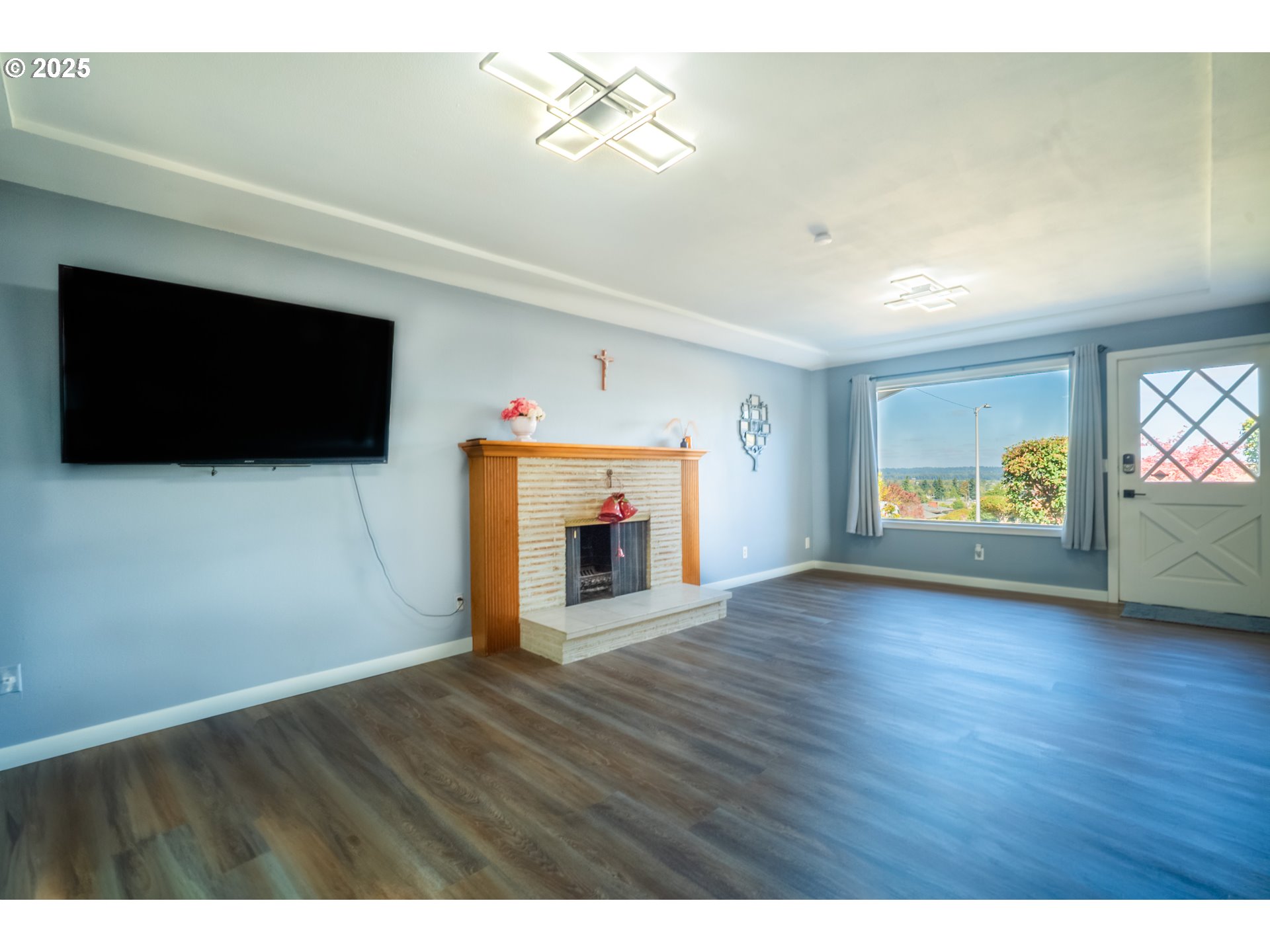 11910 NE FREMONT ST