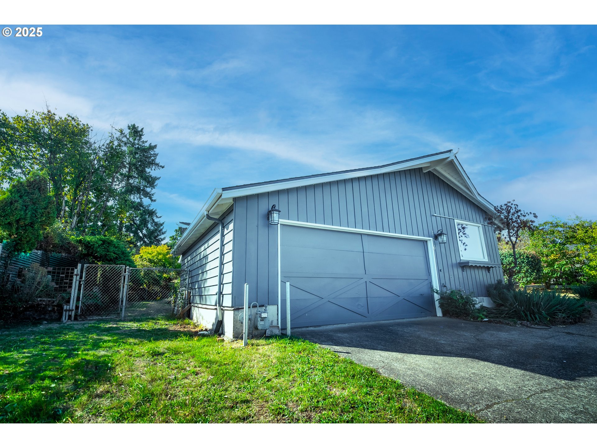 11910 NE FREMONT ST
