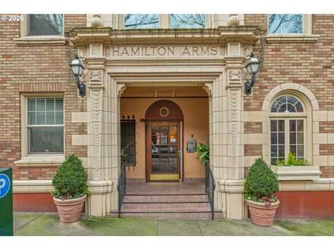 709 SW 16TH AVE 207 Portland OR 97205