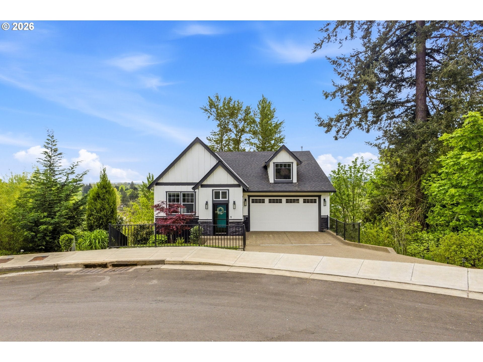1372 OVERVIEW ST NW