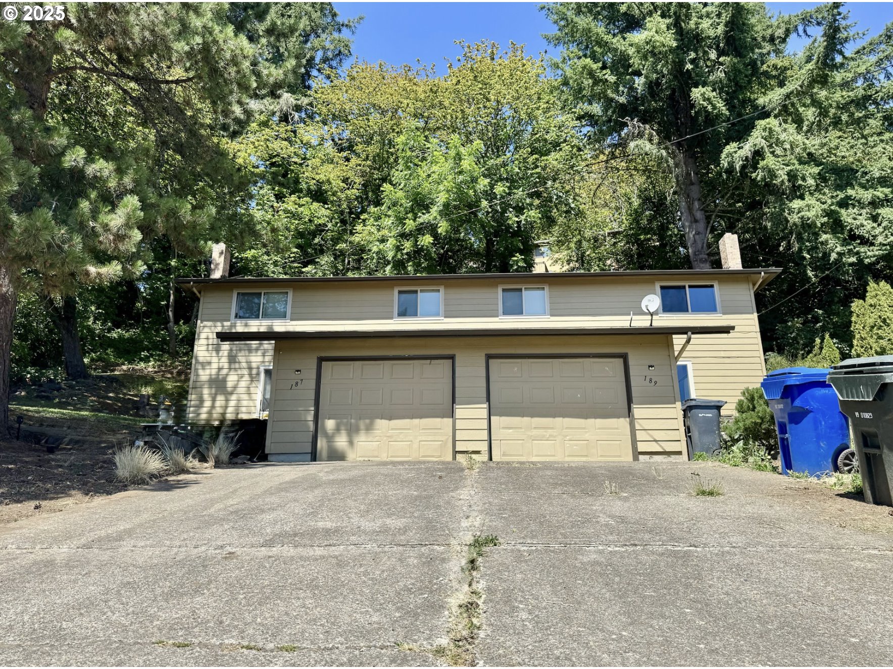 Photo 1 of 46 — 187 STONEWAY DR NW, Salem, OR 97304