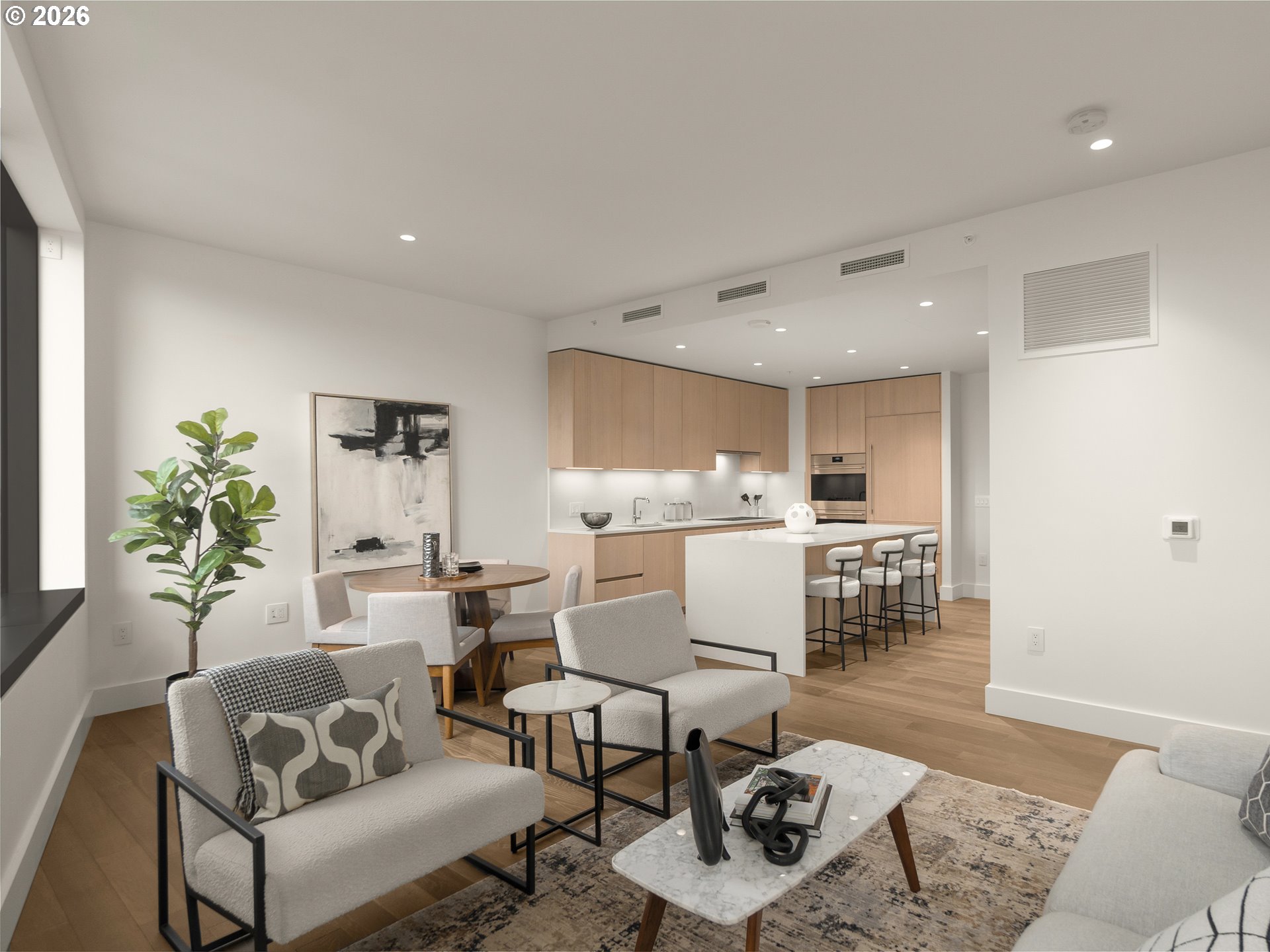 550 SW 10TH AVE 3004