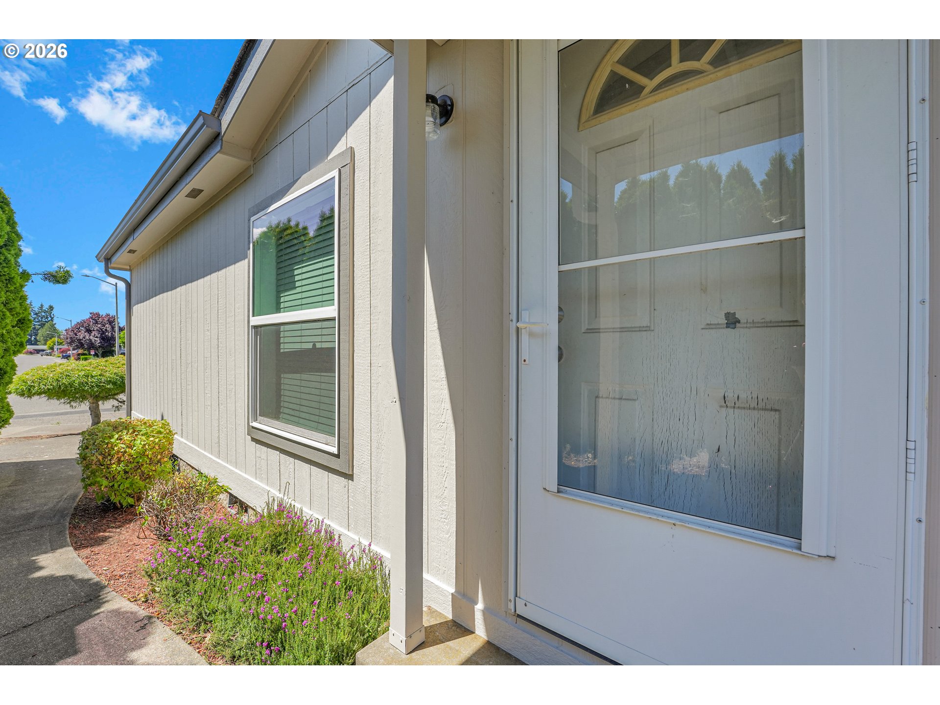 11105 MAIN ST NE 9