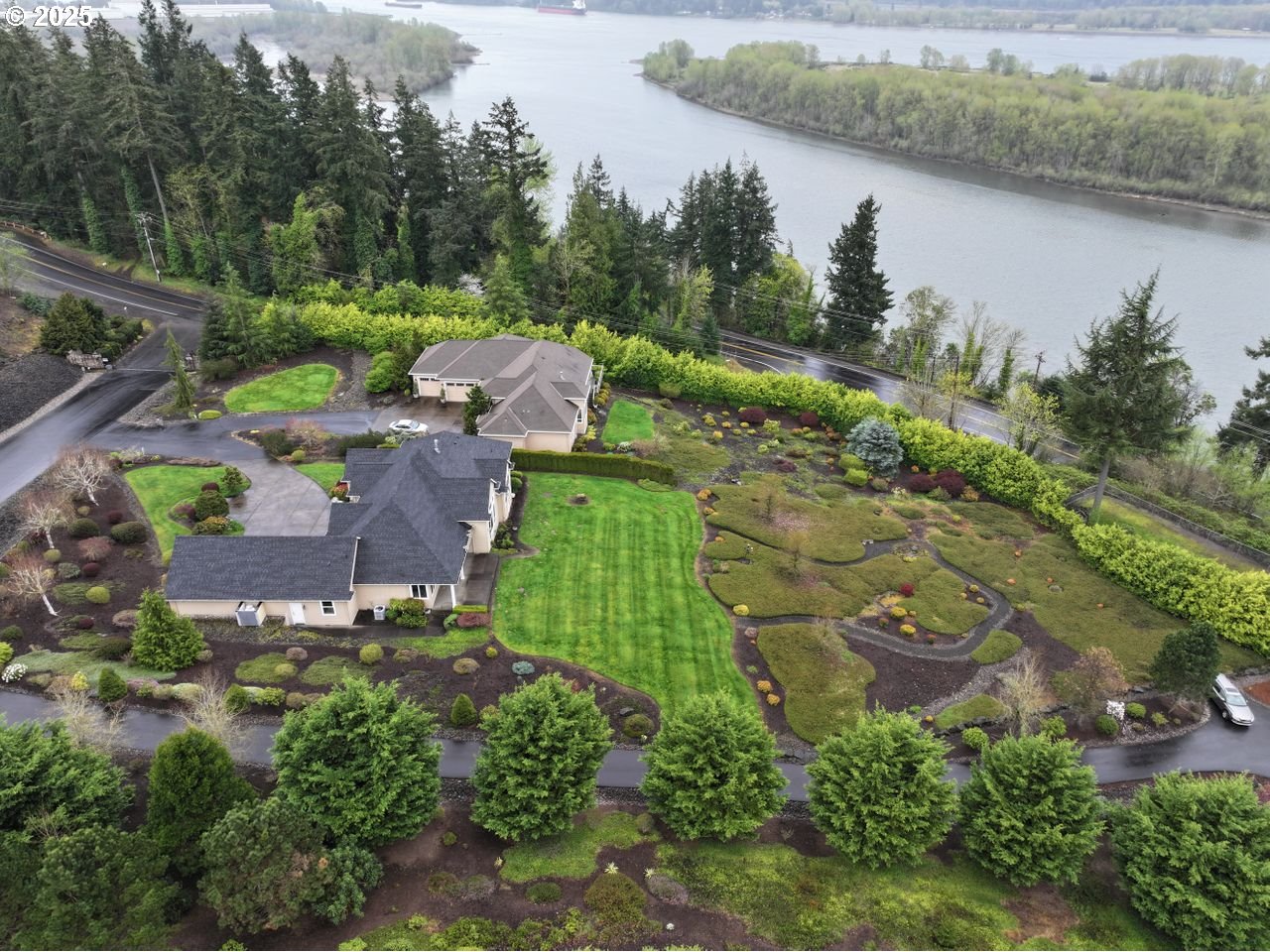49 BENTLEY DR