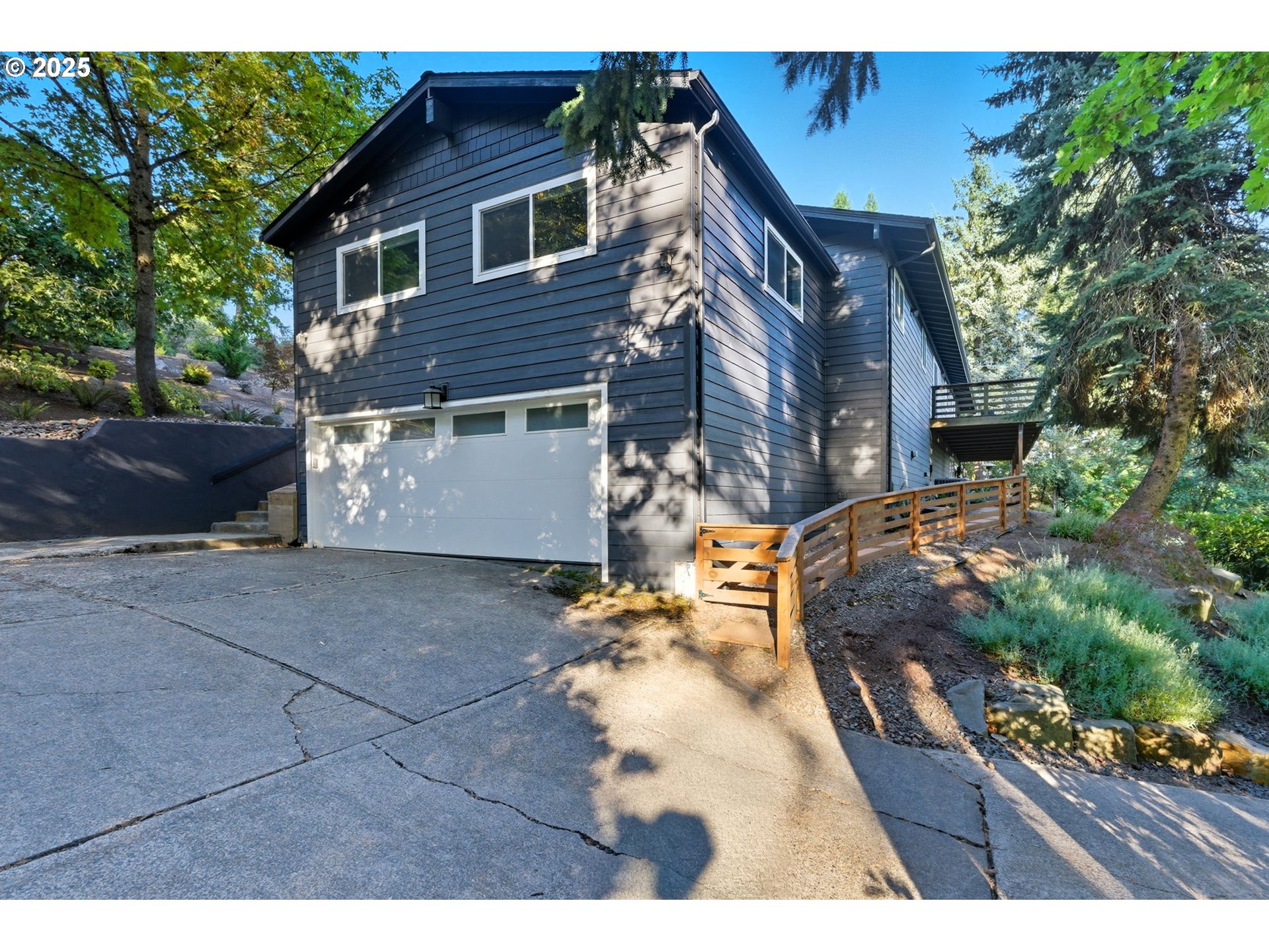 10951 SE VALLEY VIEW TER