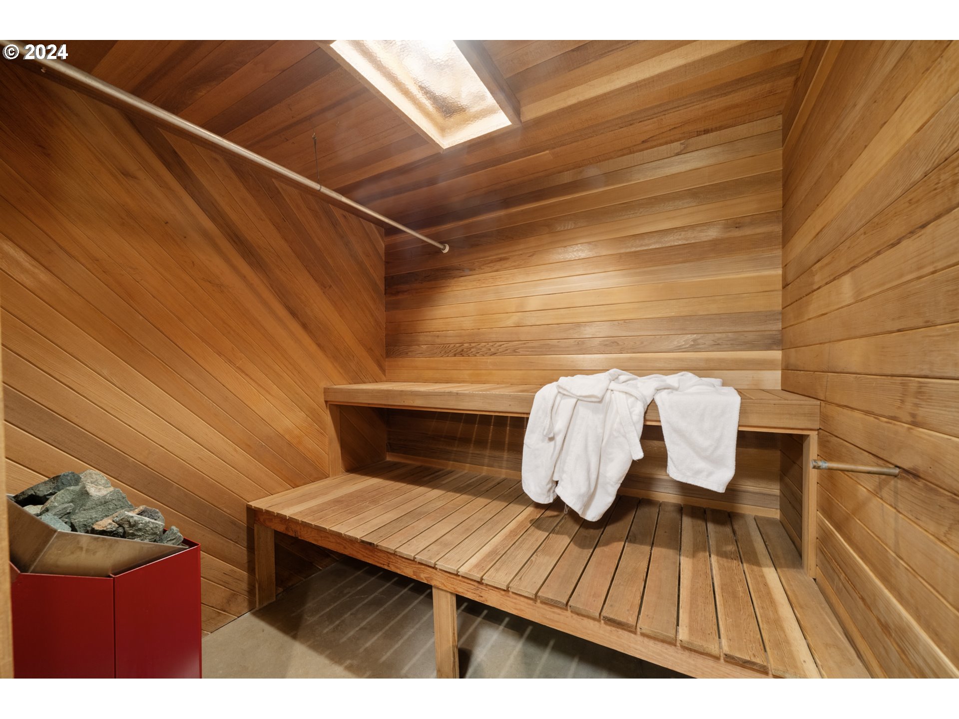 Neskowin, Oregon 97149, United States, 3 Bedrooms Bedrooms, ,2 BathroomsBathrooms,Residential,Active,39259