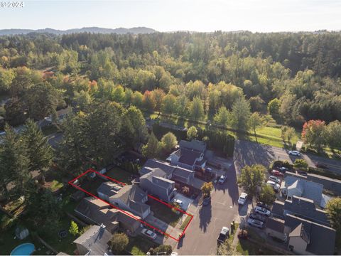 A home in Troutdale