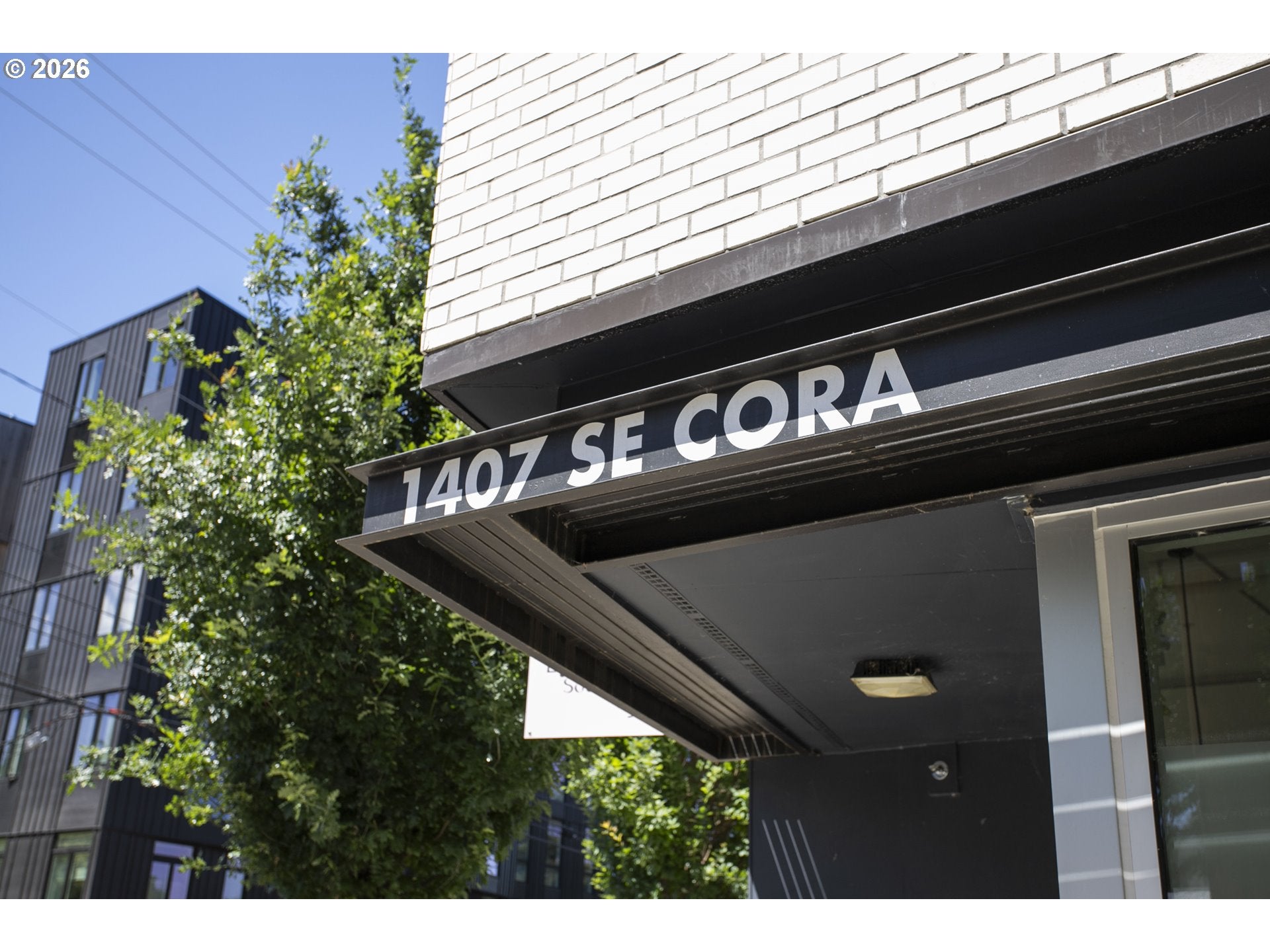 1407 SE CORA ST