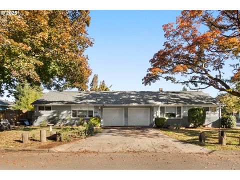 674/678 SE 11TH AVE Hillsboro OR 97123