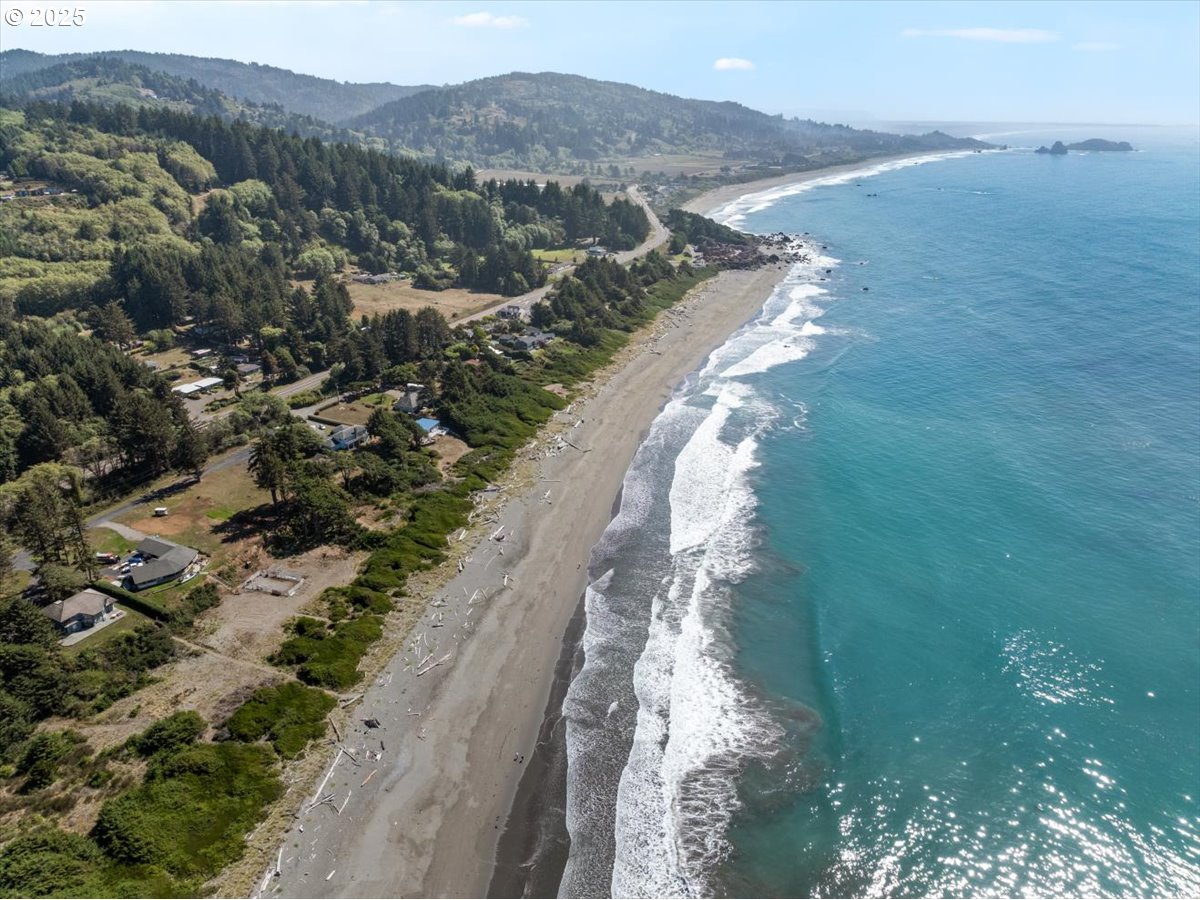 14339 HIGHWAY 101