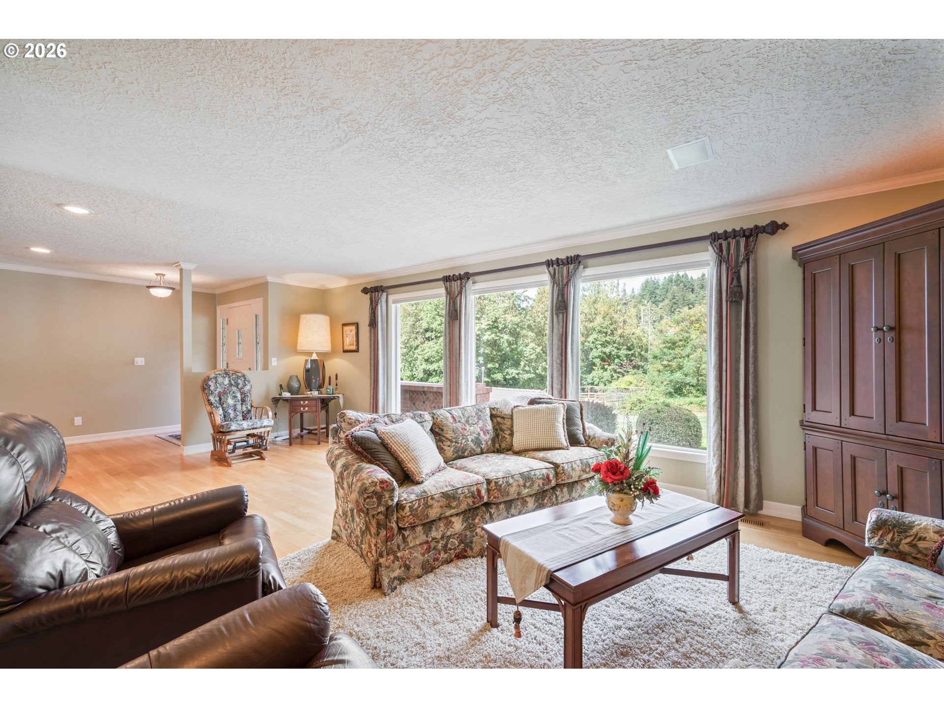 2454 ARCHWOOD DR