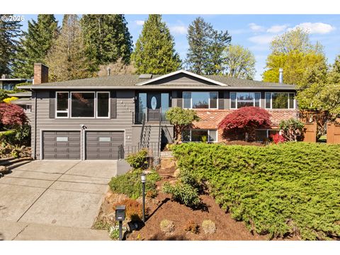 6115 SW 36TH AVE Portland OR 97221