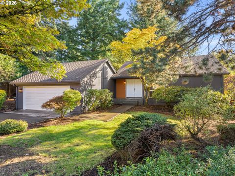 16 OTHELLO ST Lake Oswego OR 97035