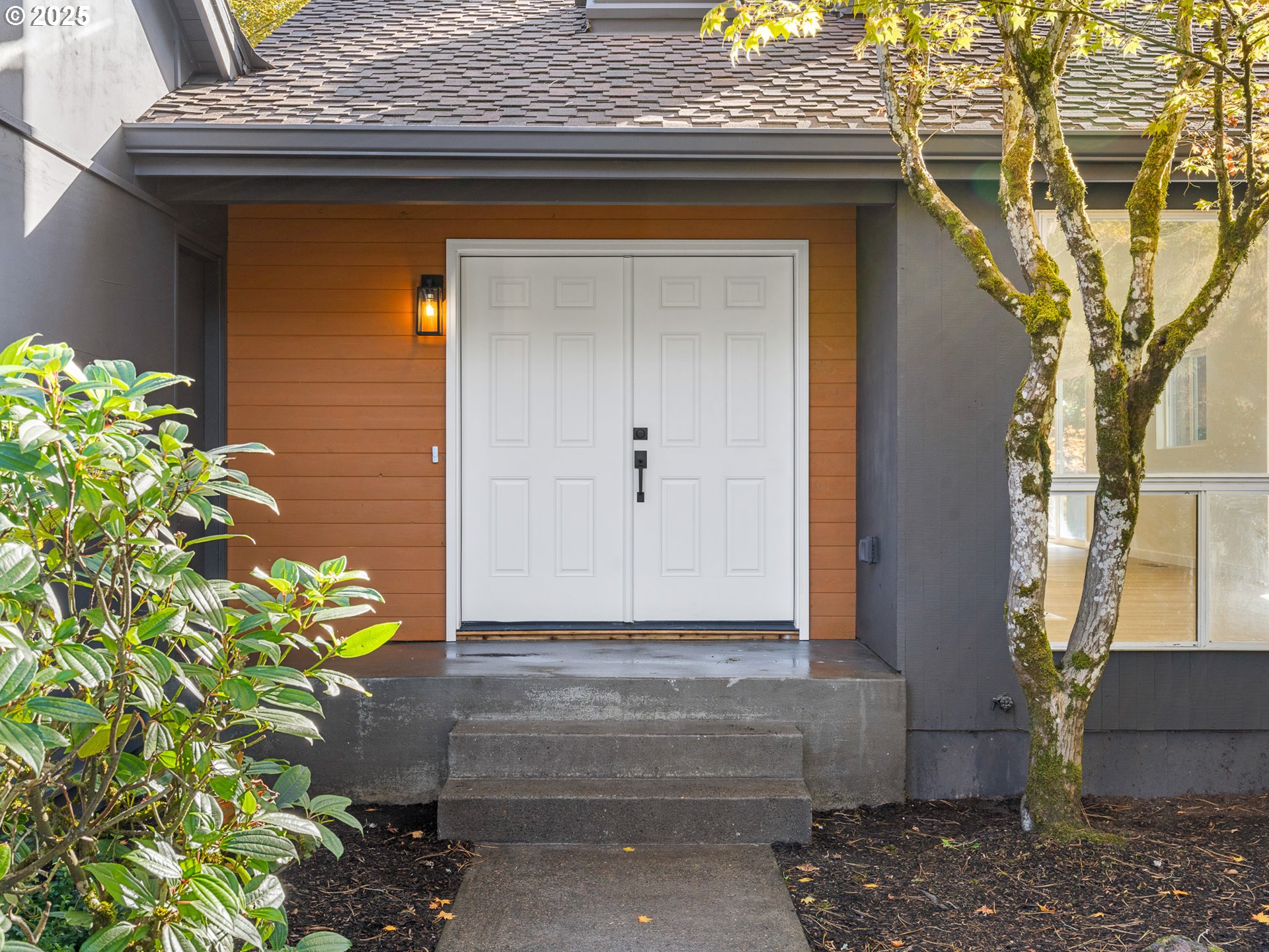 16 OTHELLO ST