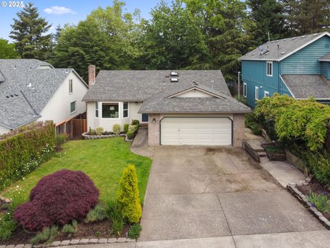 8836 SW 51ST AVE Portland OR 97219