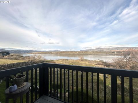 A home in The Dalles