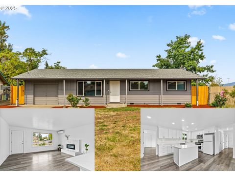 306 BROADWAY ST Springfield OR 97477