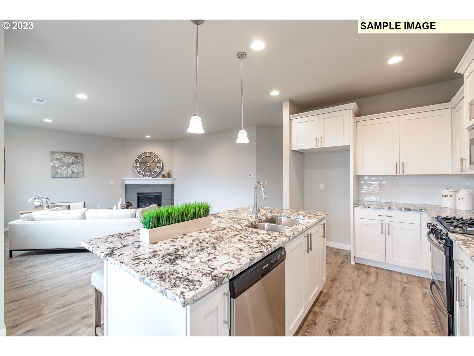 16509 SE Pacific Crest Trail PL 758