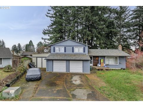 19820 NE HASSALO CT Portland OR 97230